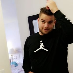 Meet your Posher, Brett